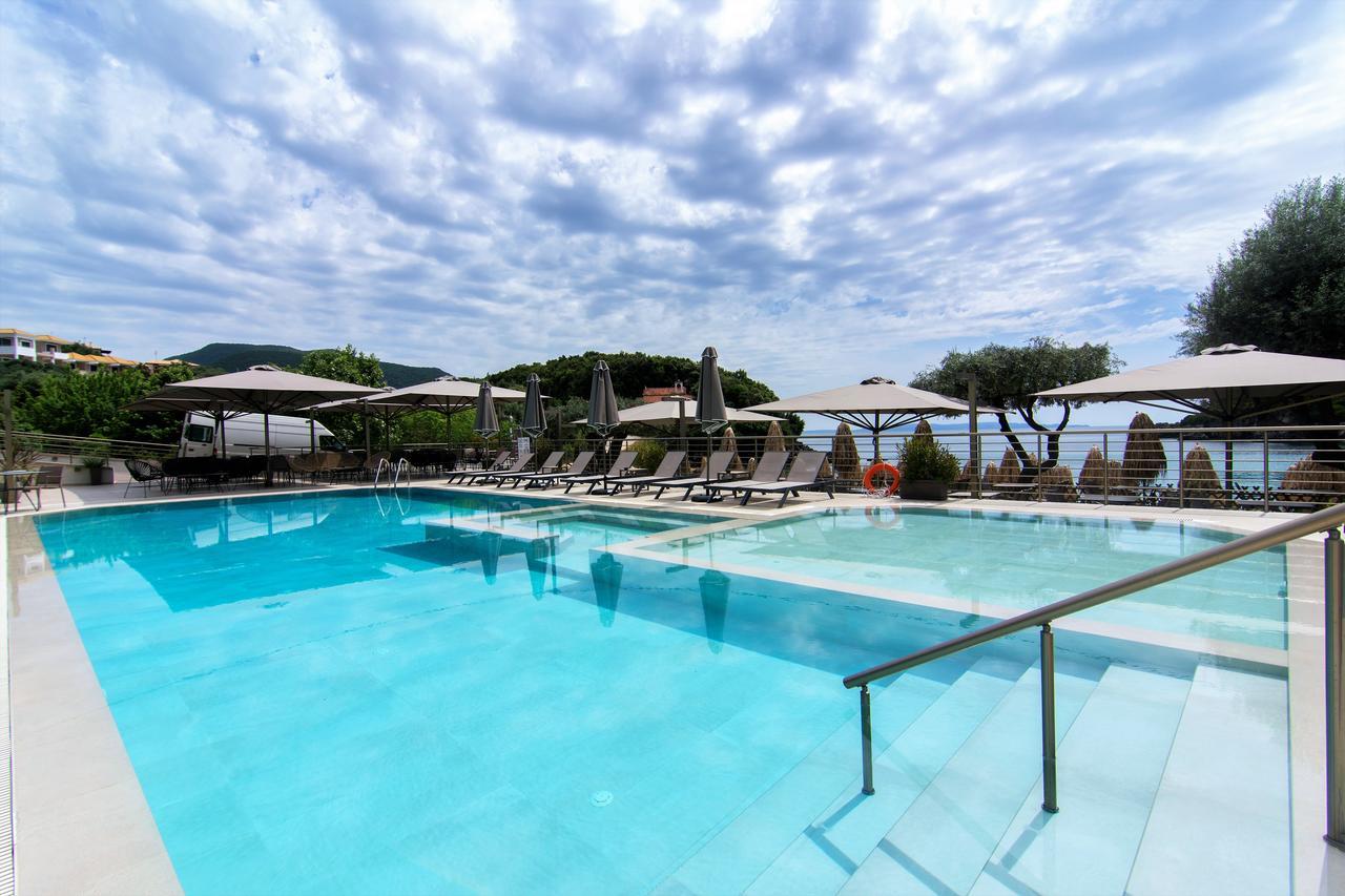 Prima Vista Beachfront Boutique