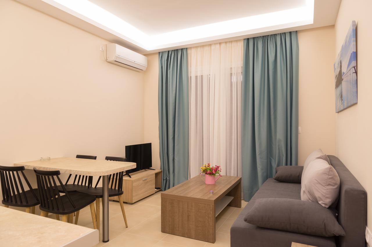 Laura House Alykes (Zakynthos)