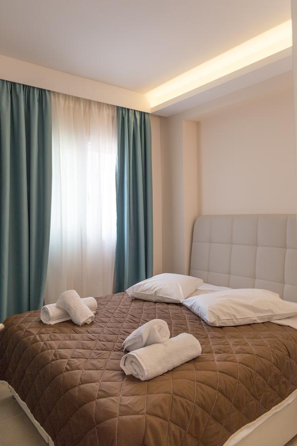 Laura House * Alykes (Zakynthos)