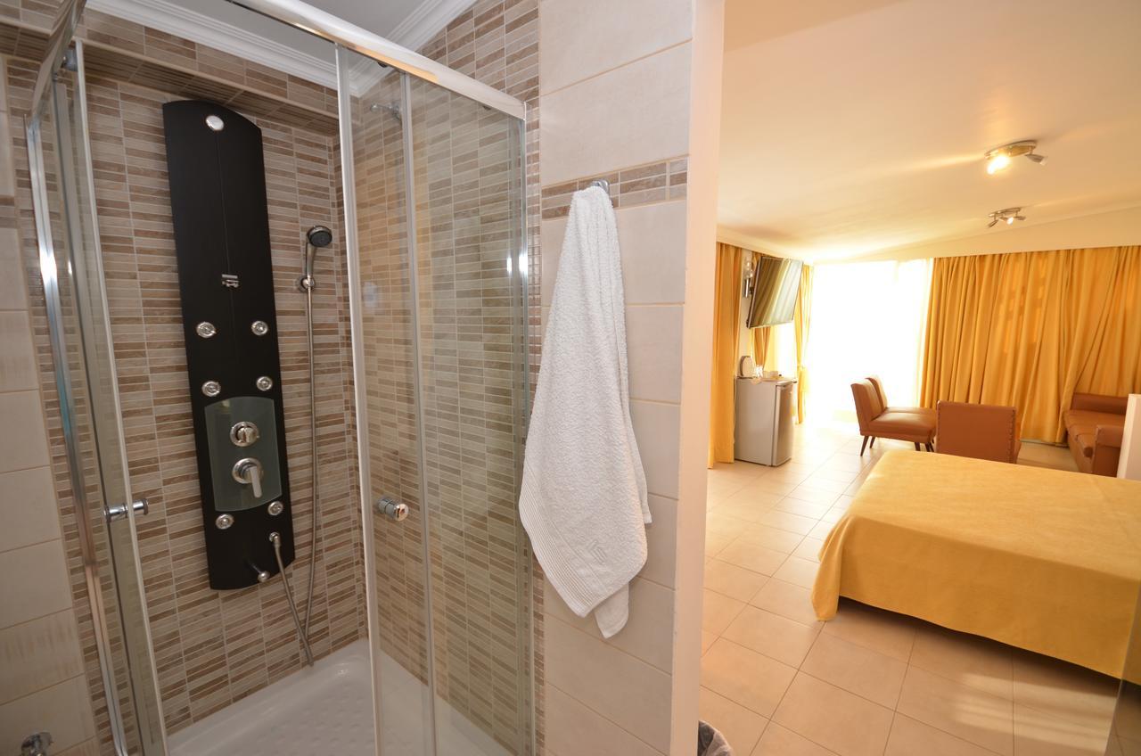 Golden Fox Studios And Suites Apartment *