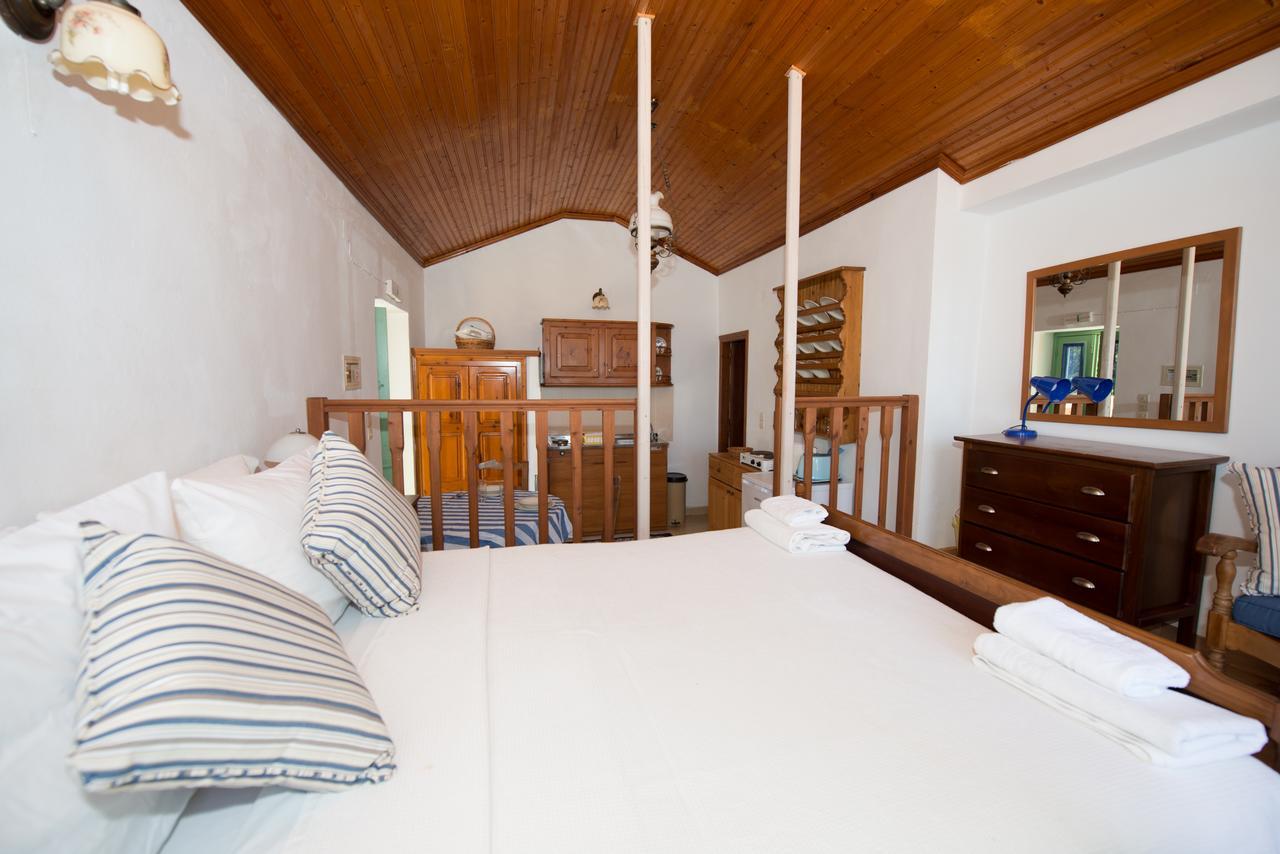 Kyklameno Studio No 2 Symi