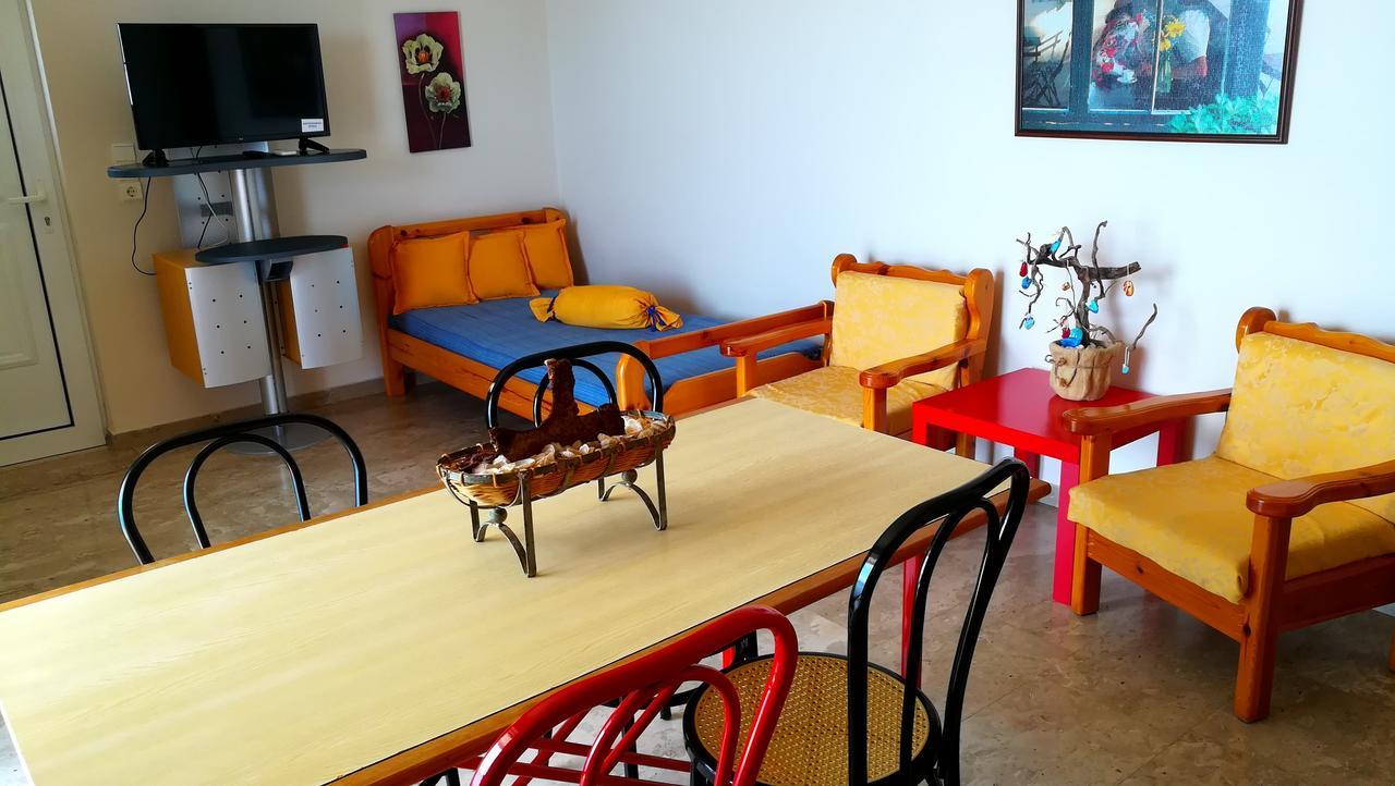 Panorama Apartment *