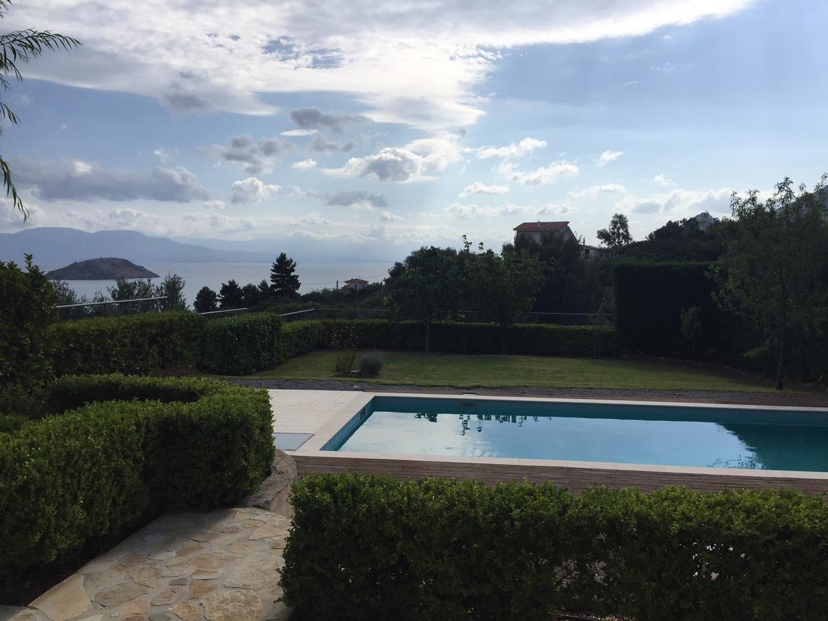 Villa Skorponeria, Pool & Sea