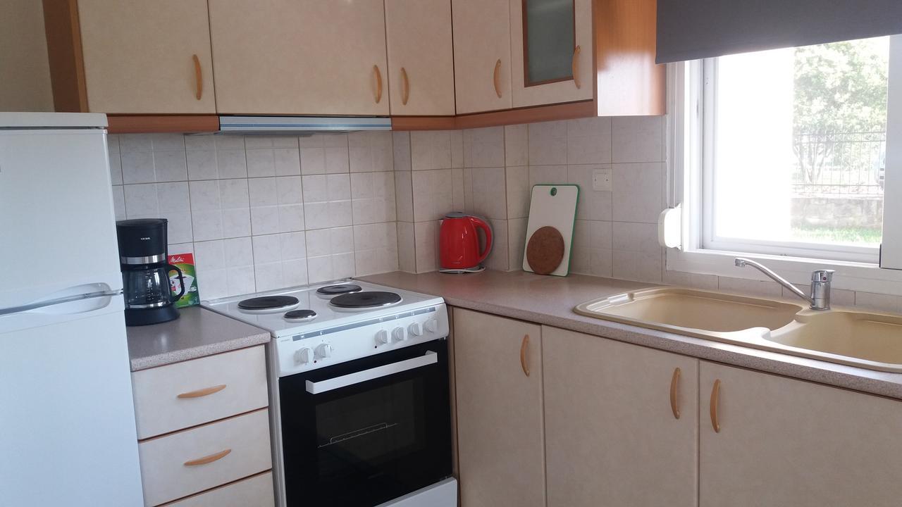 Azalia By Travelpro Services Nea Moudania Halkidiki Apartment