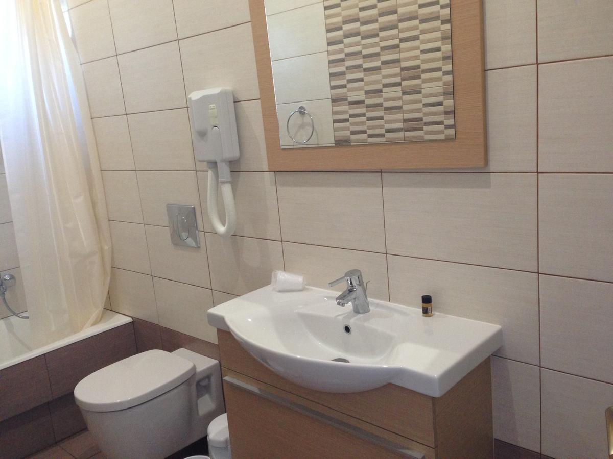 Kronio Hotel 3*