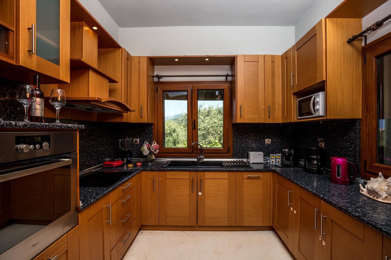 Fokas Luxury Villa