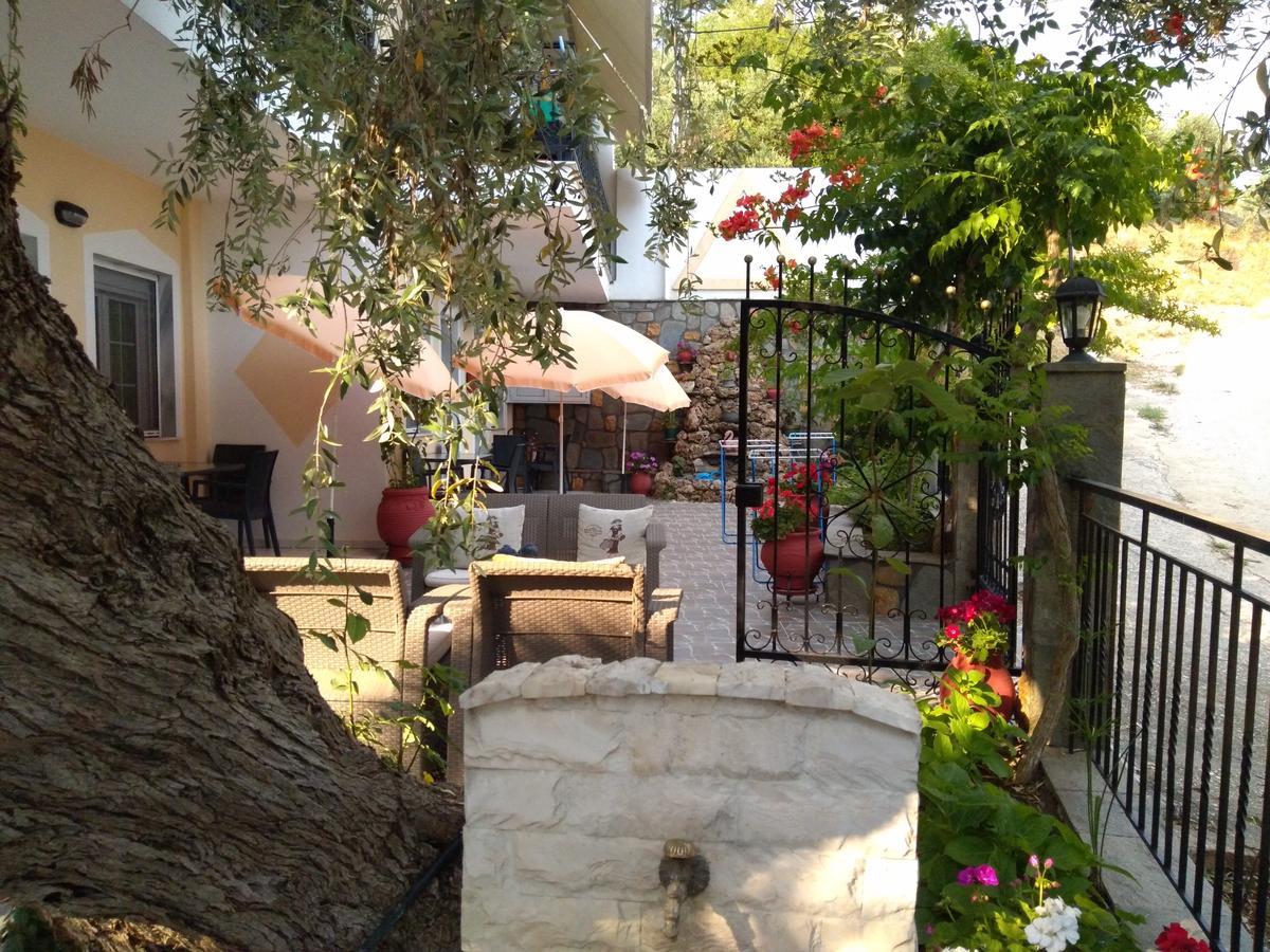 Studios Apollon Apartment Chrysi Ammoudia