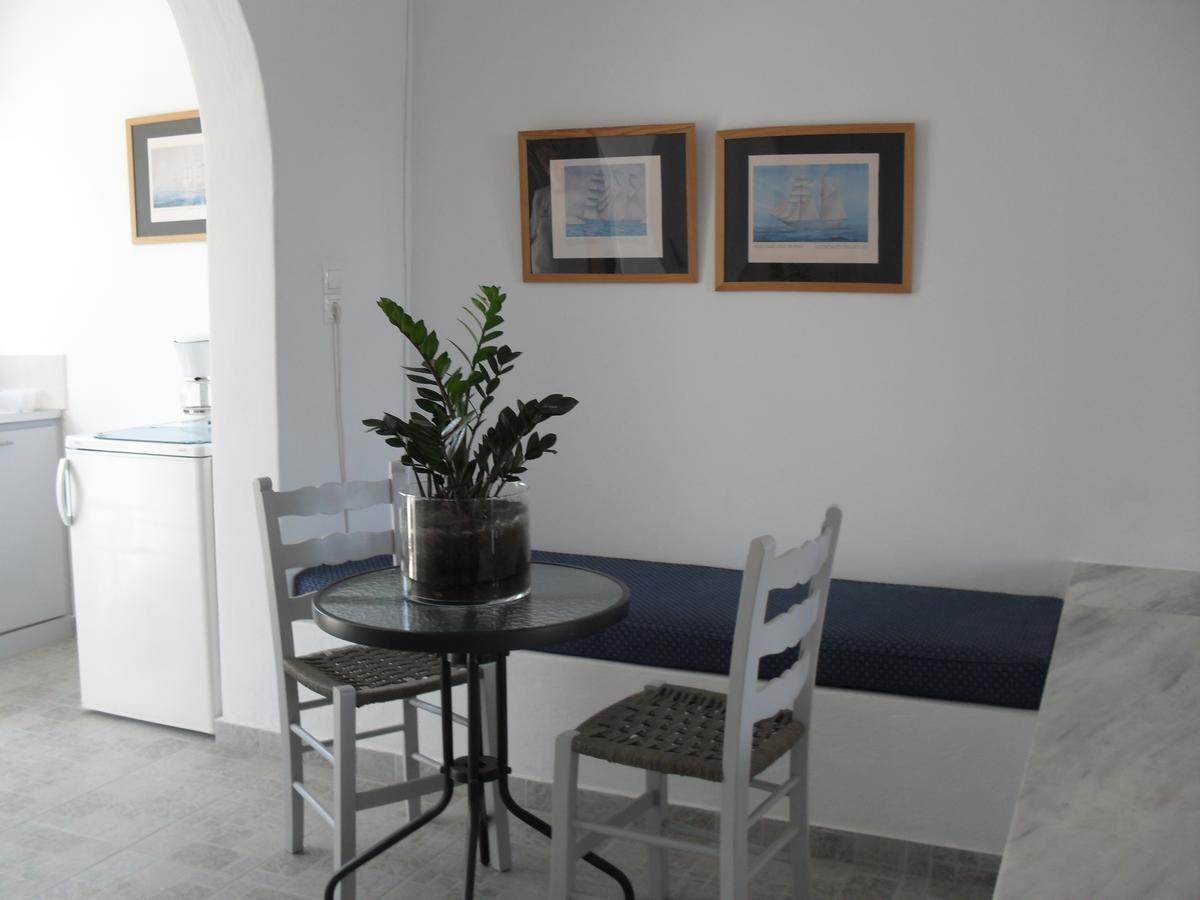 Hotel Paros By Kottas 3*