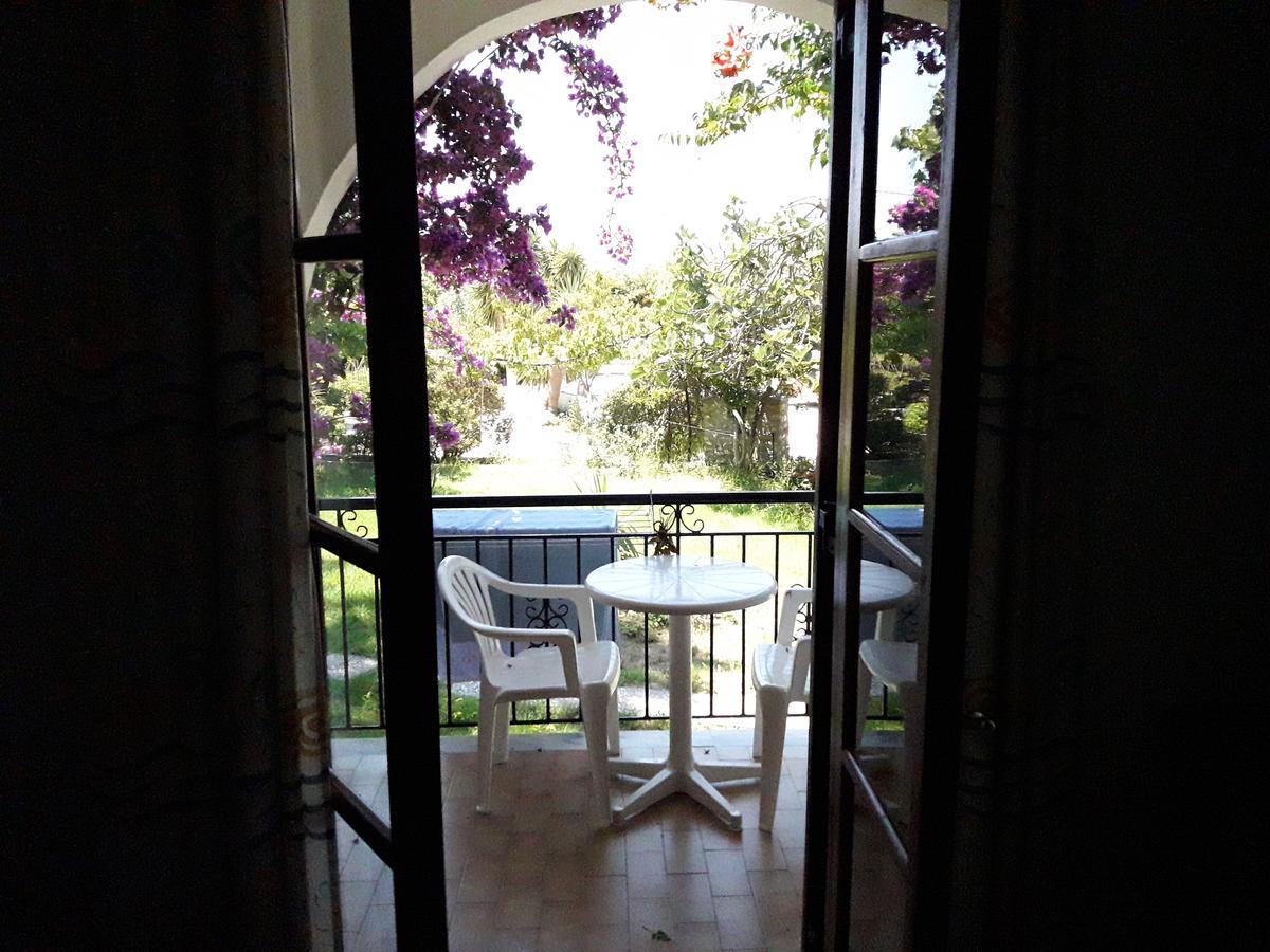 Dimitris Apartment *