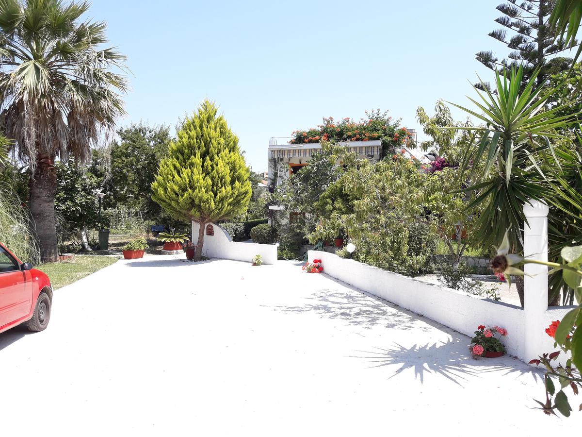 Dimitris Apartment