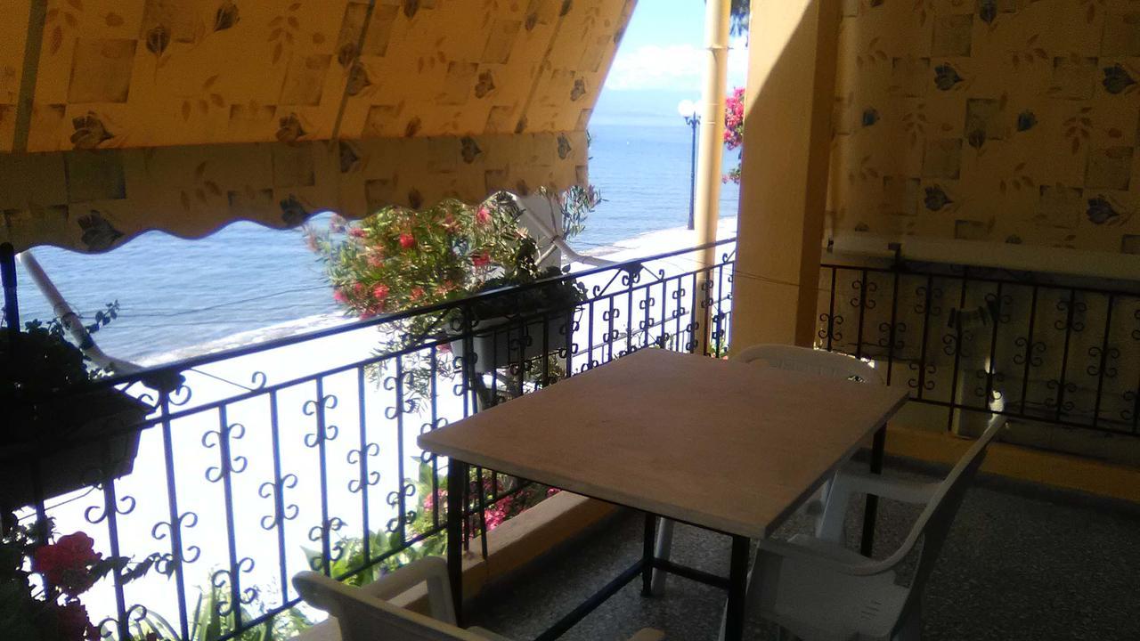 Hotel Victoria *