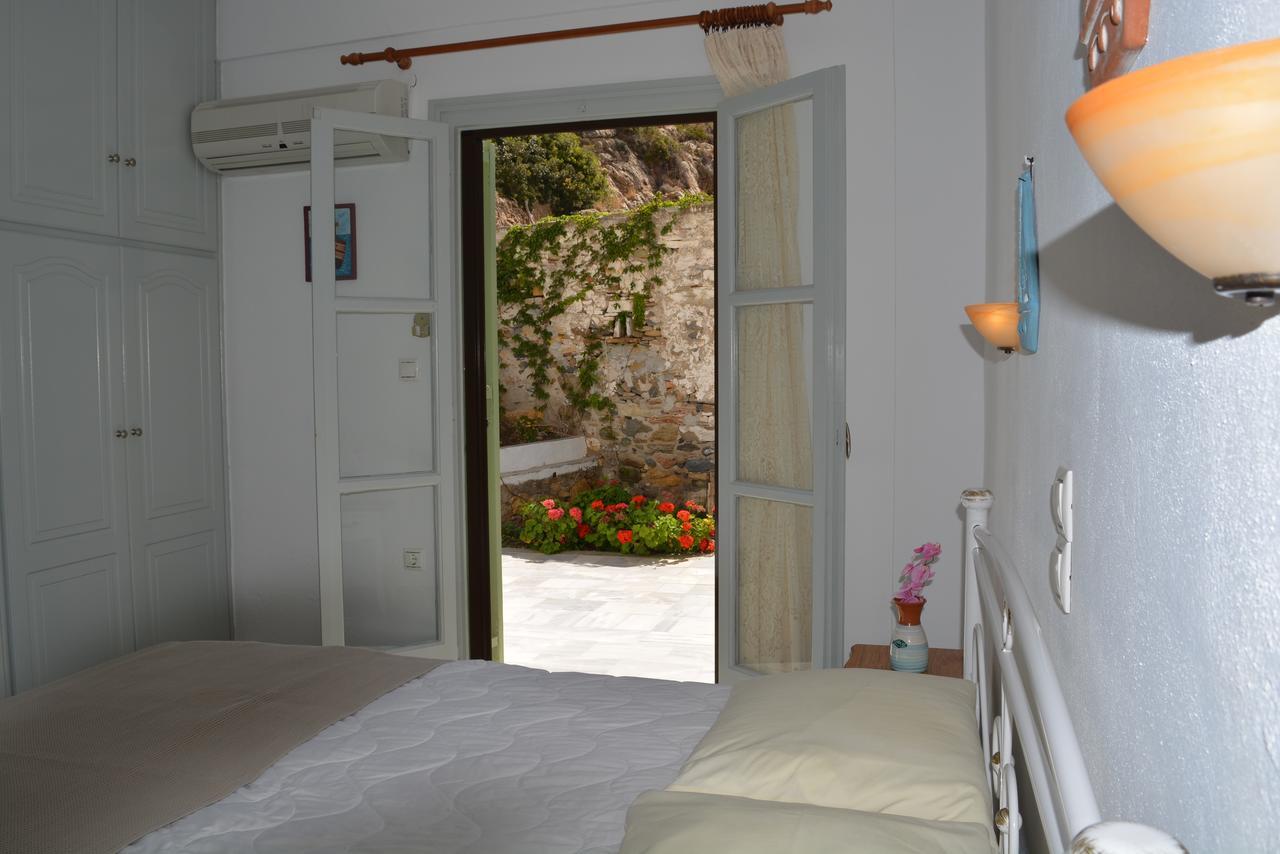Klados & Apartment Cherronisos (Sifnos)