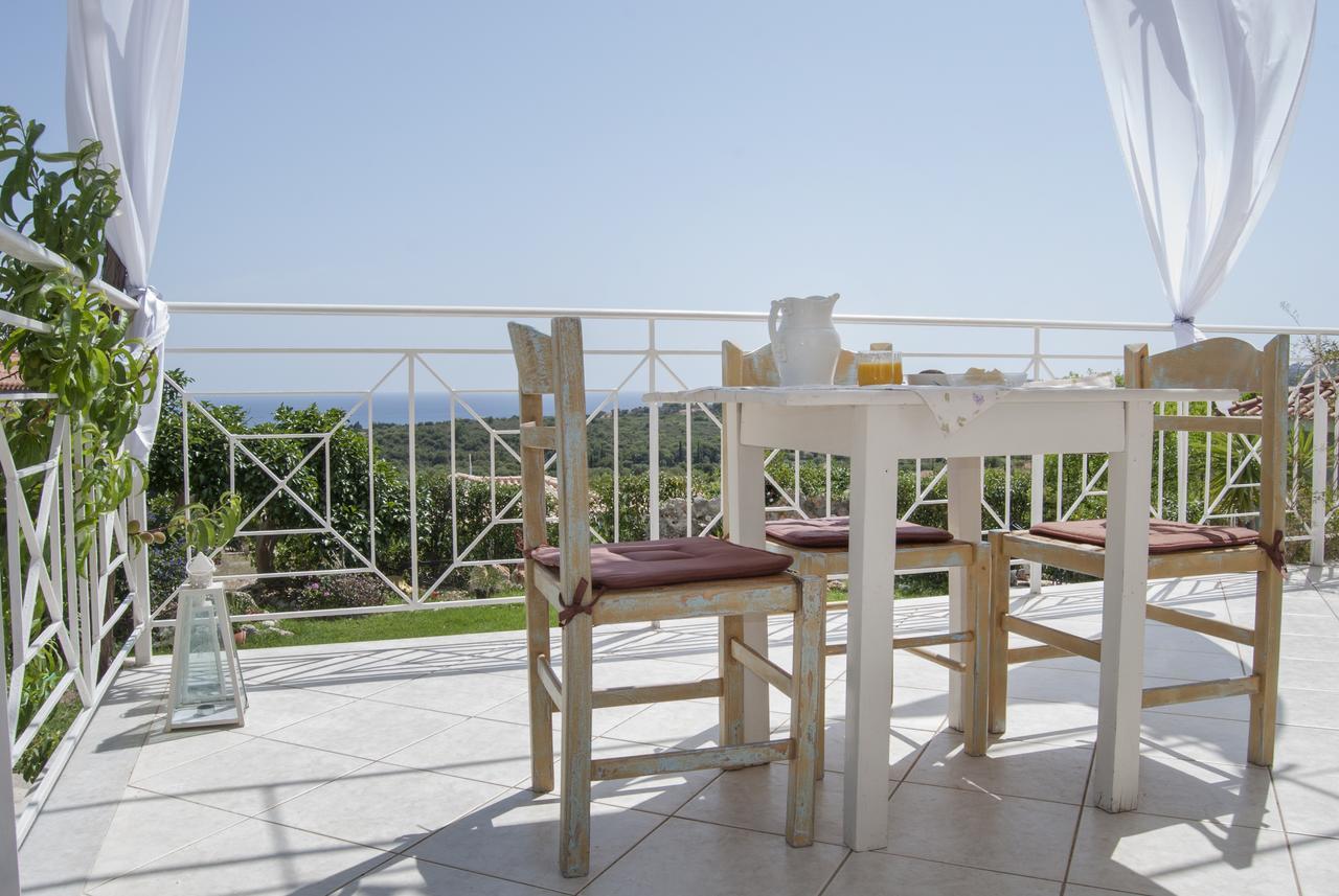 Fiora * Trapezaki (Kefalonia)