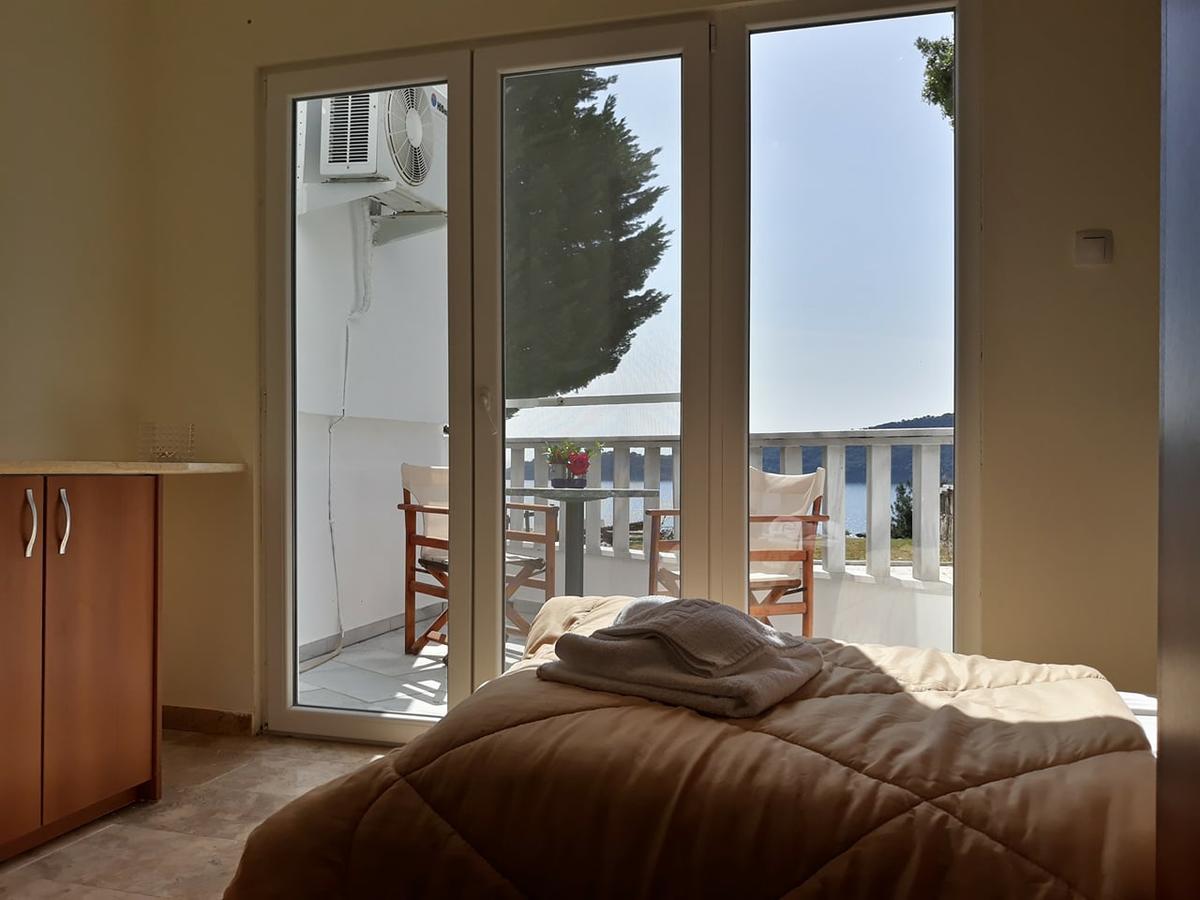 Kinira Beach Hotel