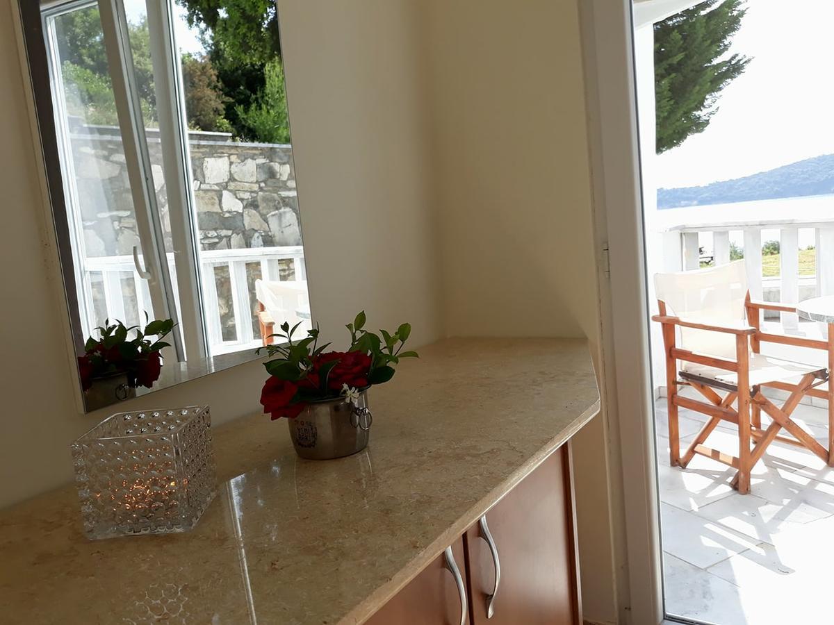 Kinira Beach Hotel 2* Koinira