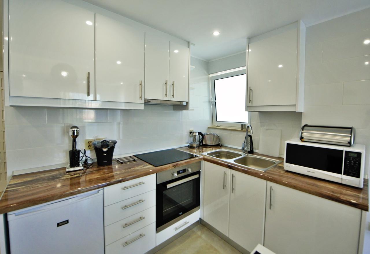 Athena Apartment *