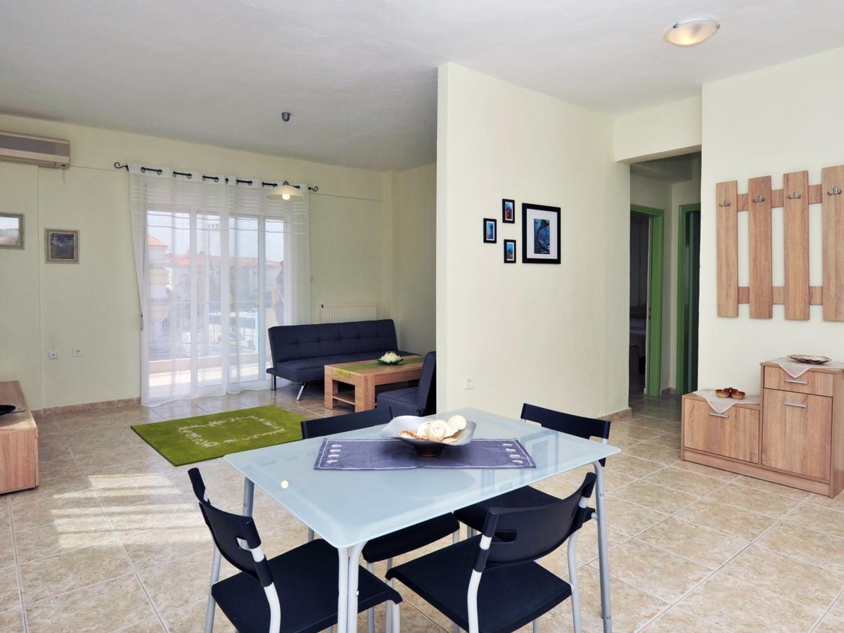 Apartment Hany's Nea Moudania