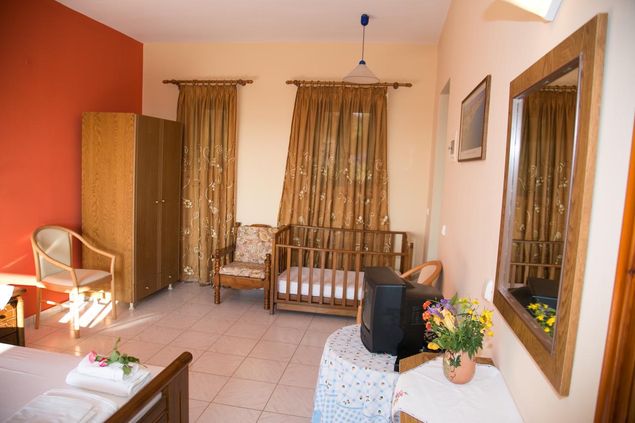 Apartment Almyros &
