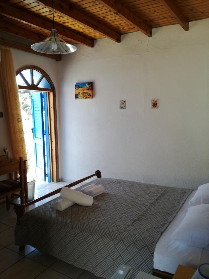 Oasis Hotel