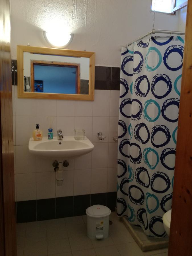 Oasis Hotel