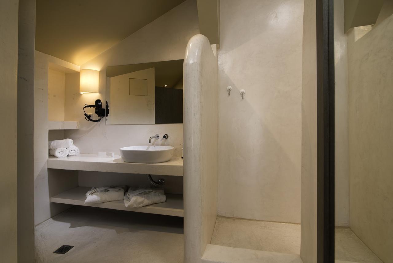 Ocean Beach Hotel