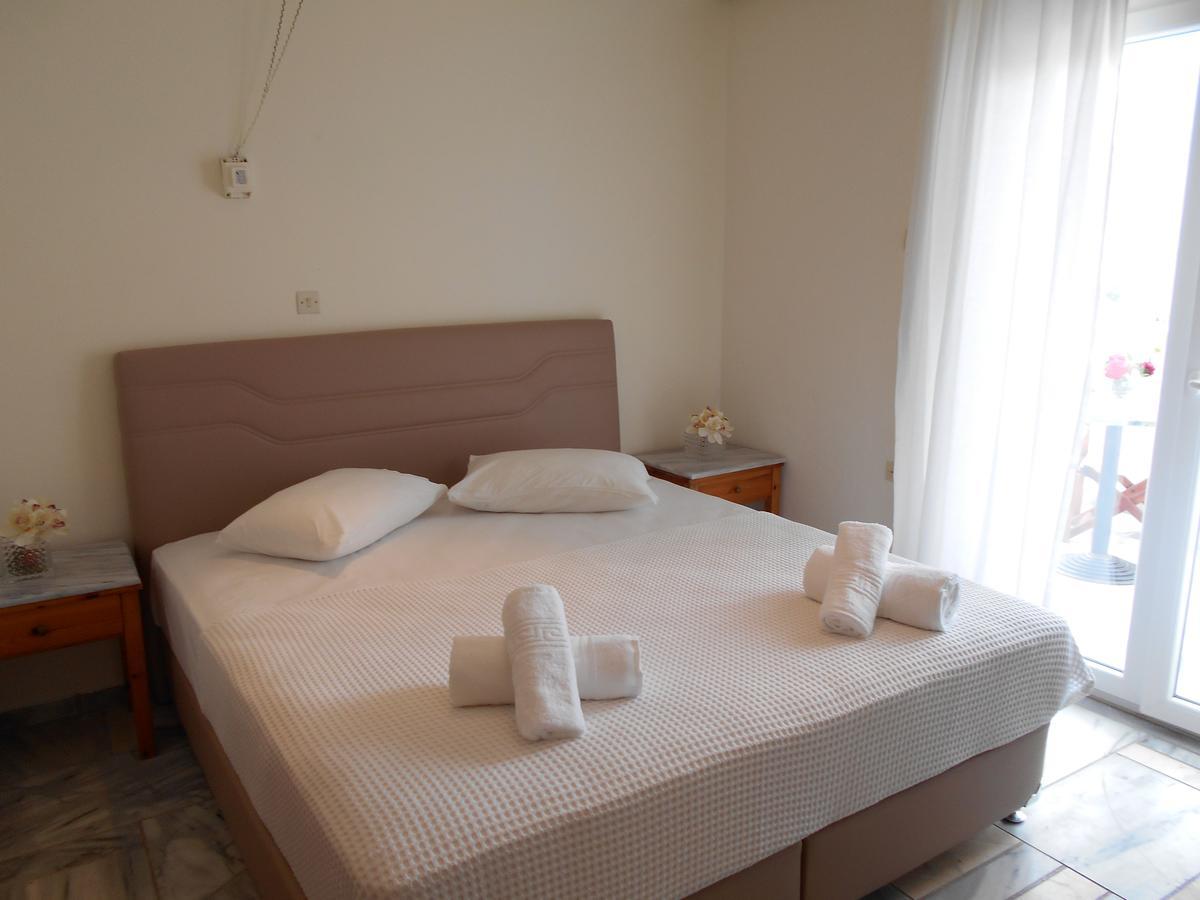 Kinira Beach Hotel