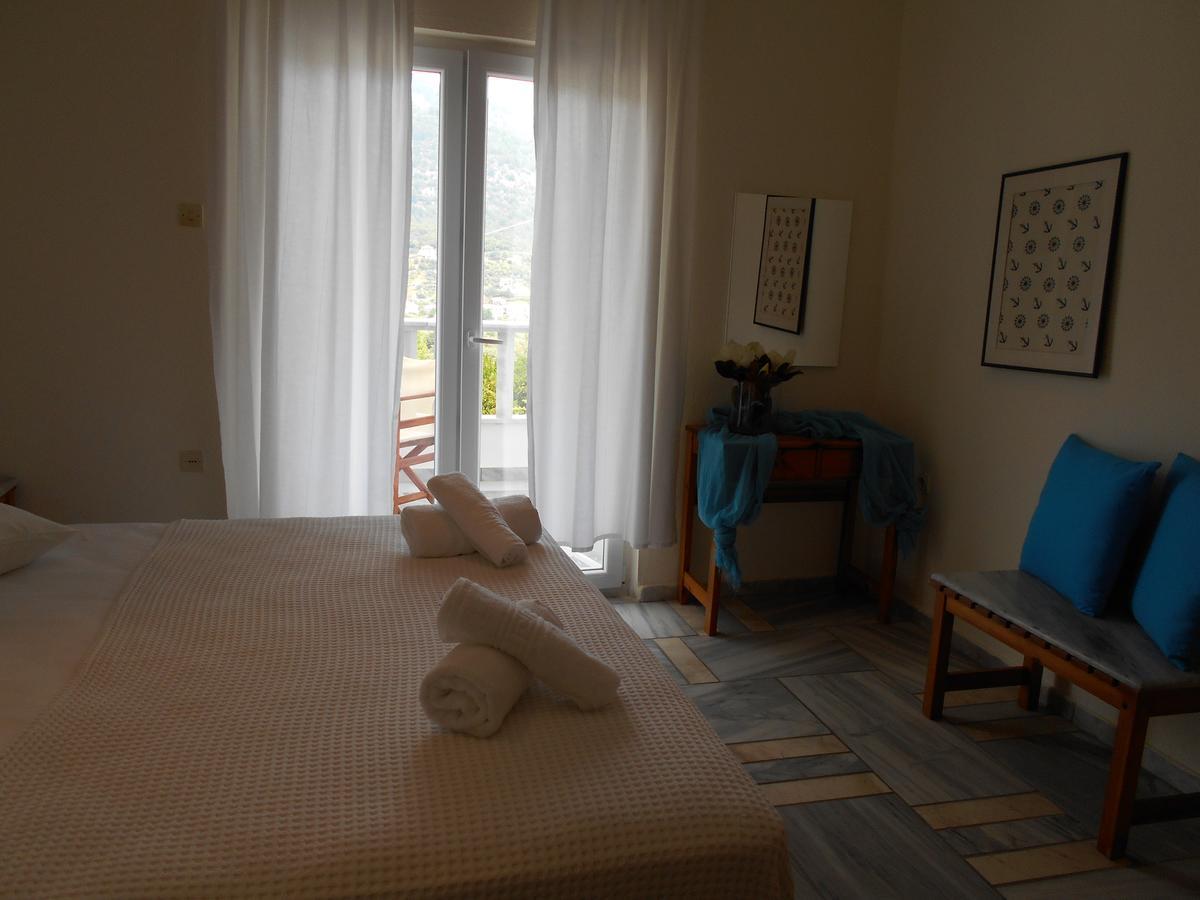 Kinira Beach Hotel Hotel