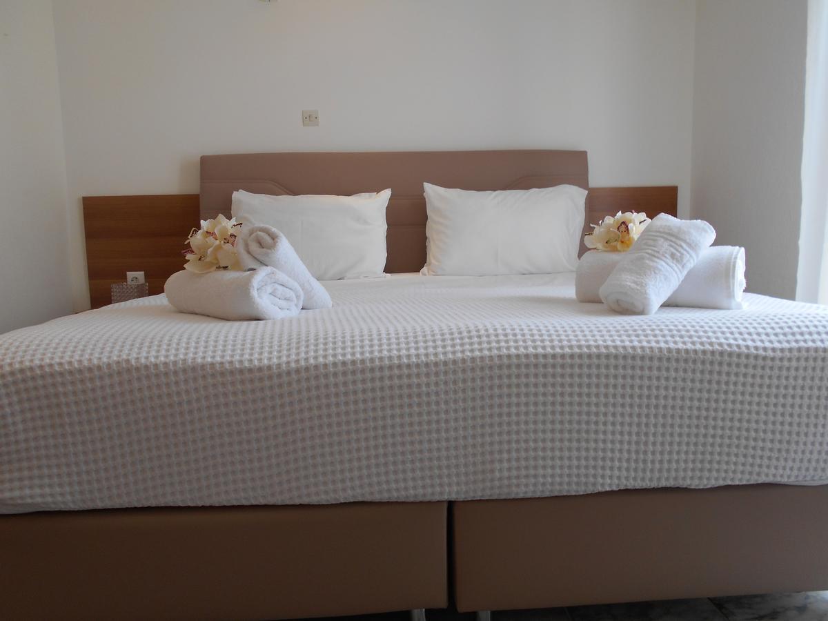 Kinira Beach Hotel 2* Koinira