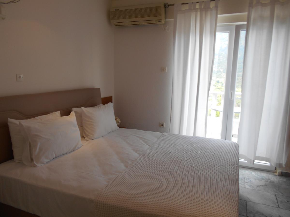 Hotel Kinira Beach Hotel 2*