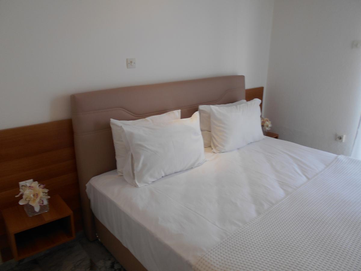 Hotel Kinira Beach Hotel 2*