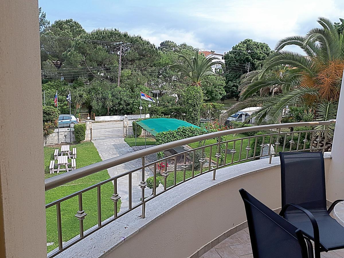 Aparthotel Asteras