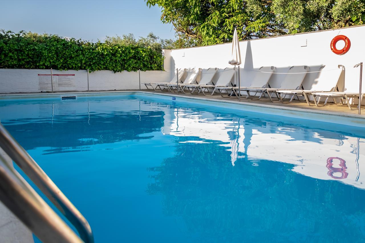 Aparthotel Dafni 3*