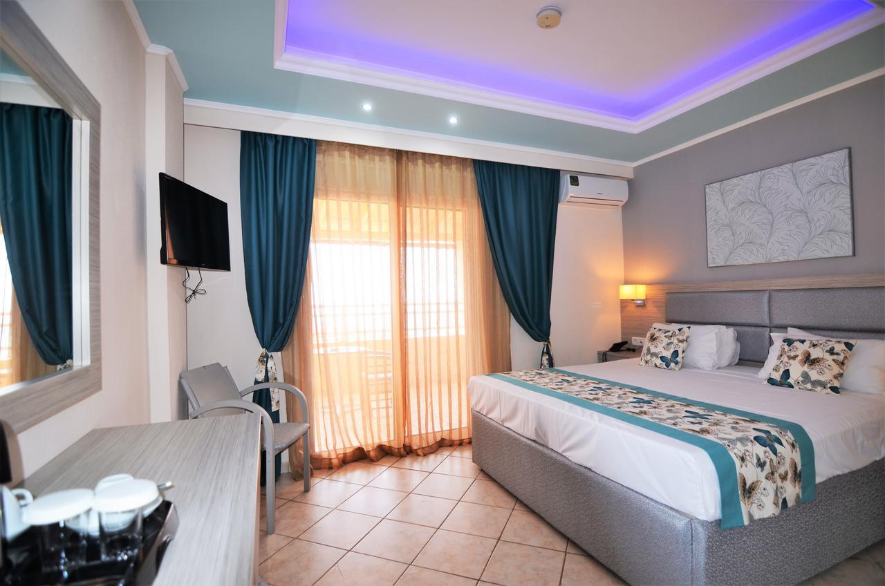 Grand Hotel