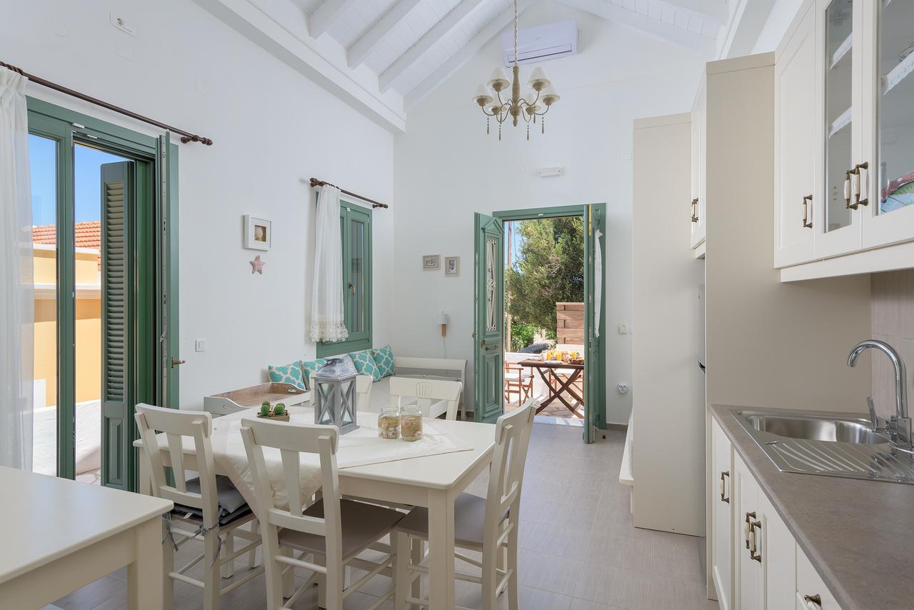 Blue Wave Astradeni House Villa