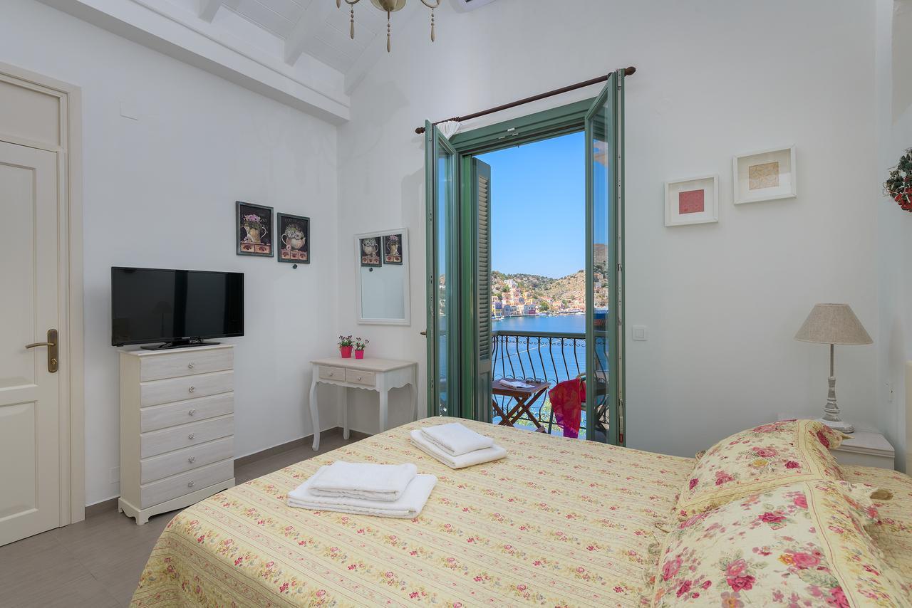 Villa Blue Wave Astradeni House