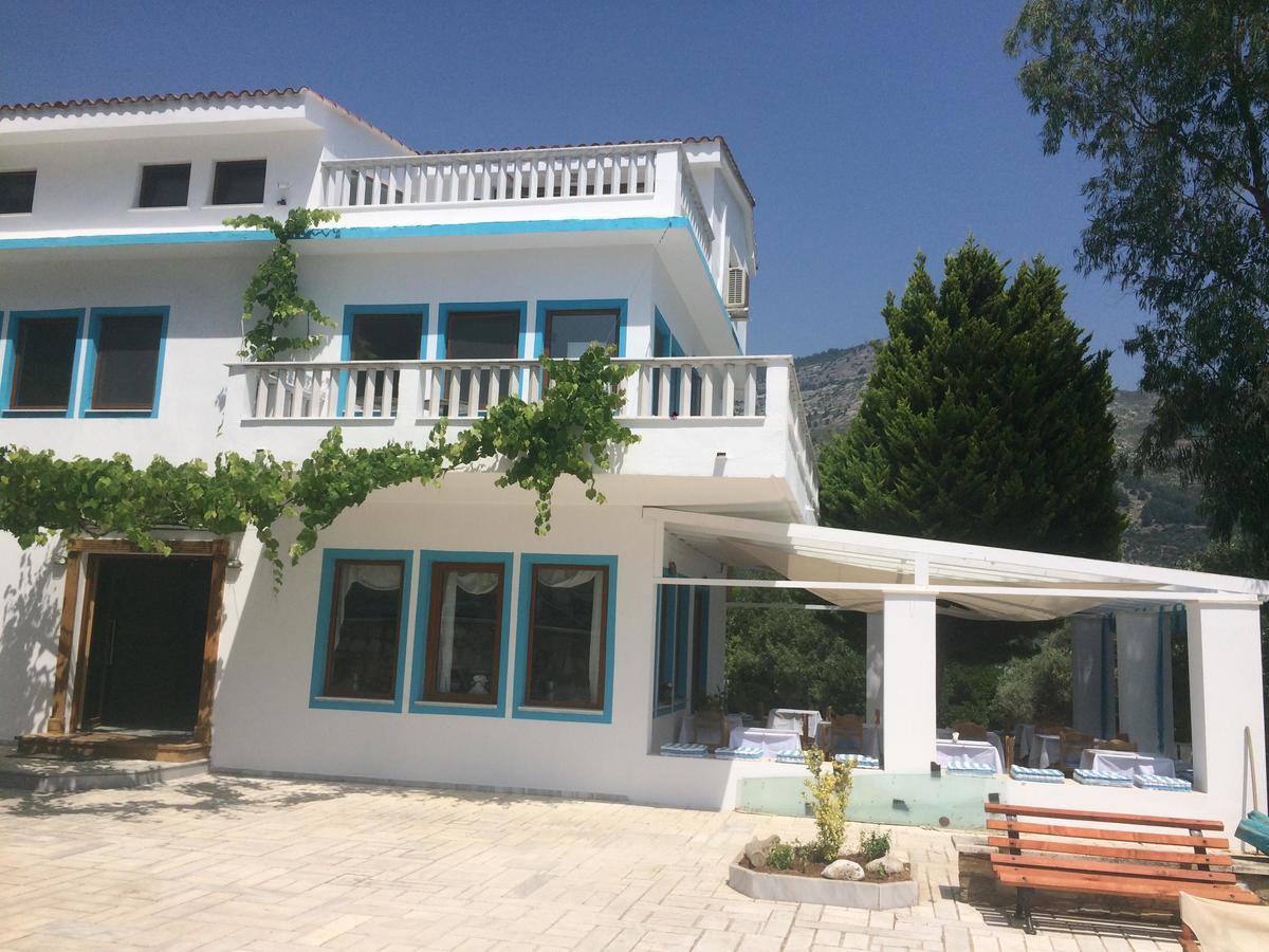 Kinira Beach Hotel