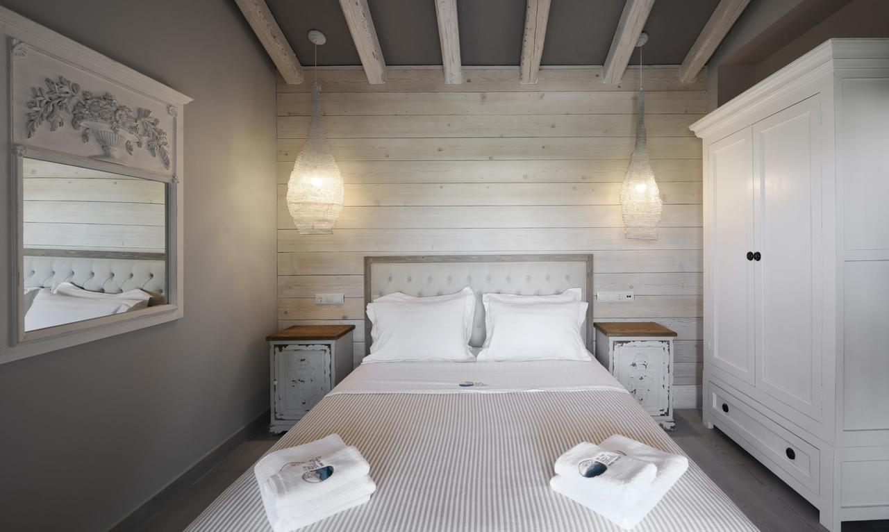By The Sea Luxury Apartment *