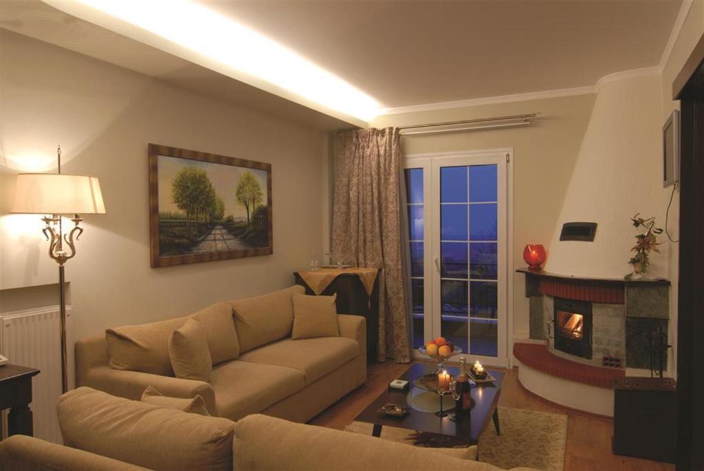 Hotel Mythos 3*