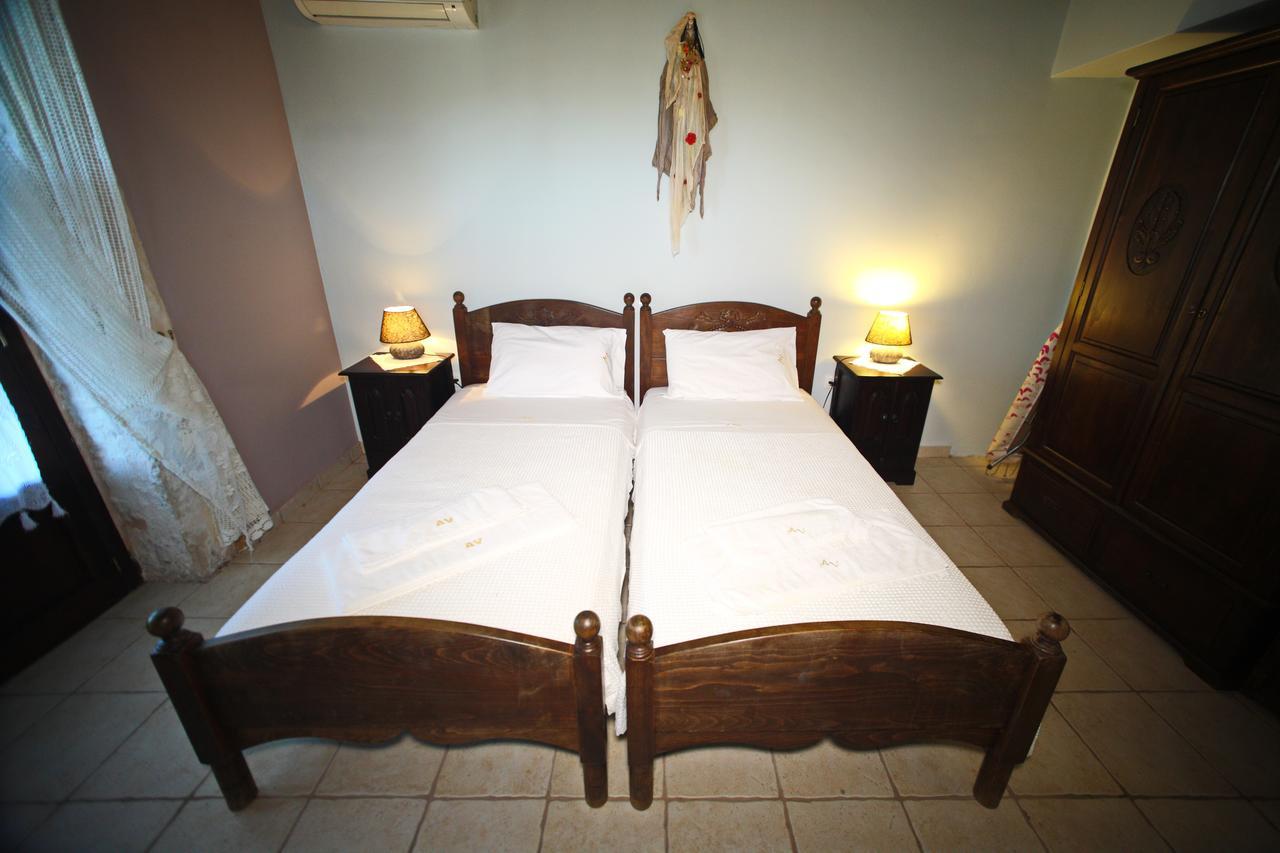 Arethousa Villas *