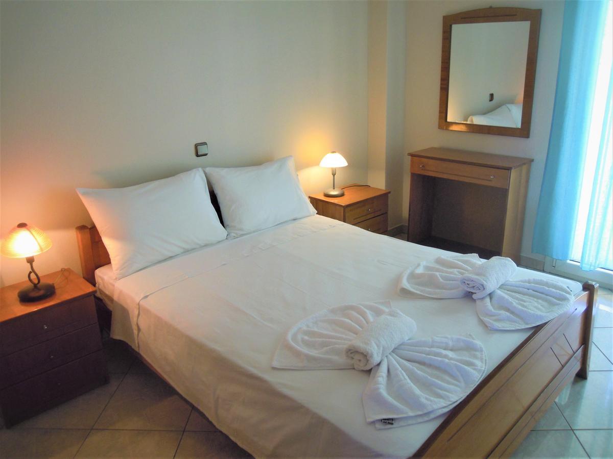 Beachfront Katerina Apartment Chrysi Ammoudia