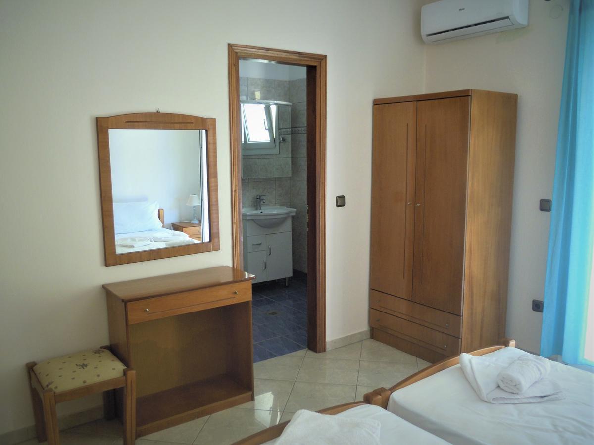Beachfront Katerina Apartment Chrysi Ammoudia