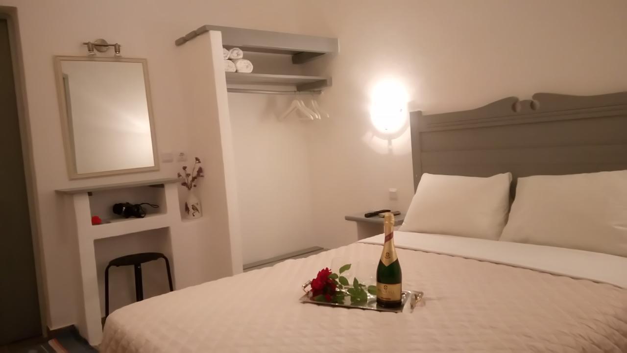Guest house Koxilas Studios *