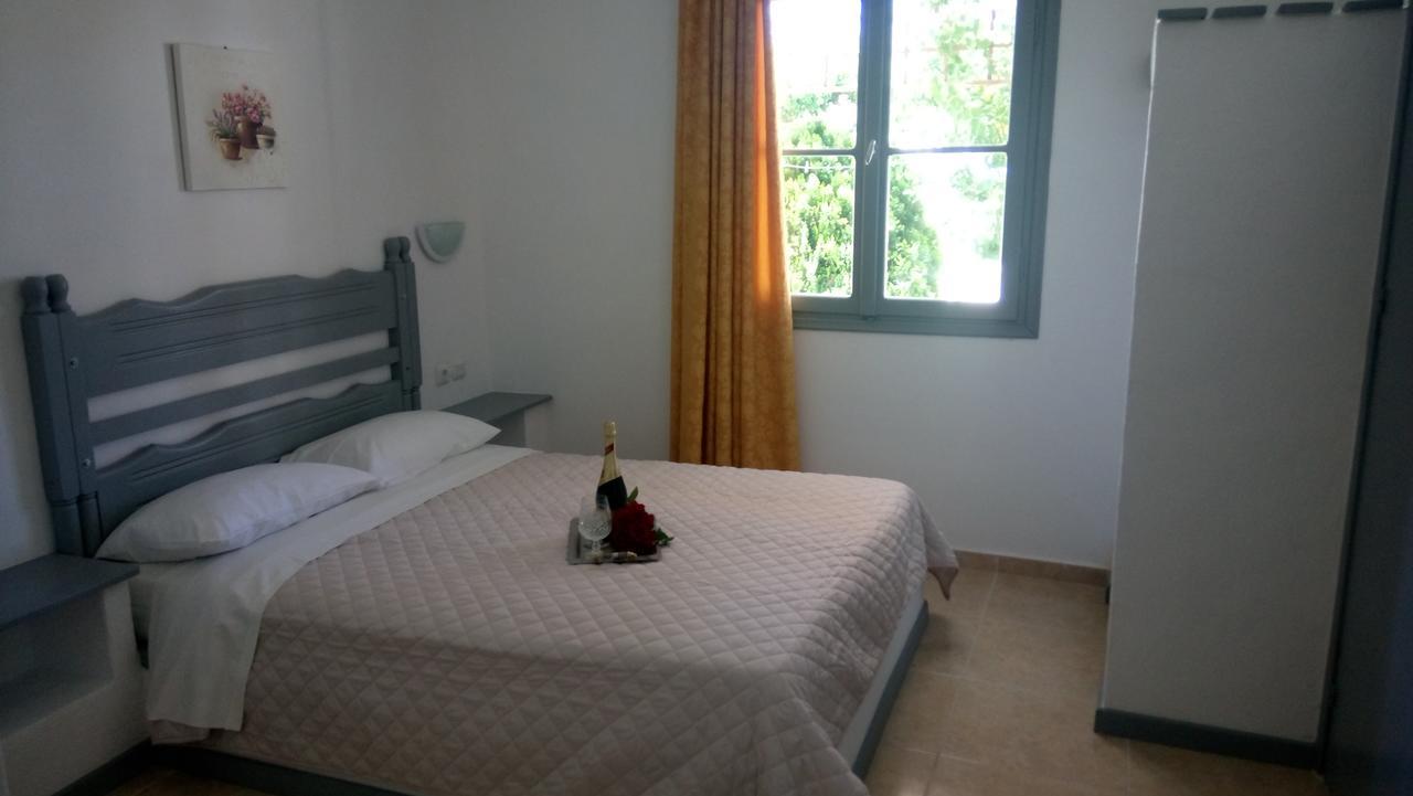 Guest house Koxilas Studios