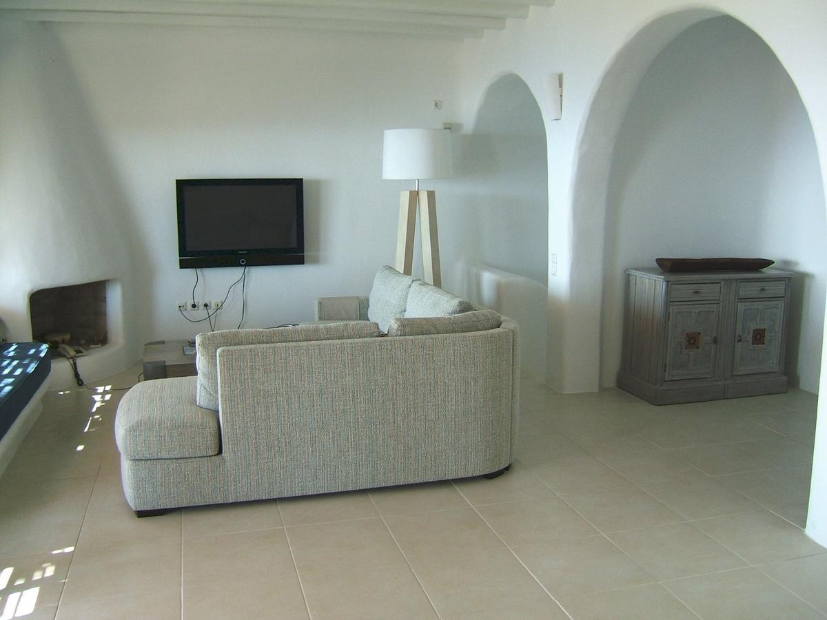 Lia Luxury Villa Kalafatis