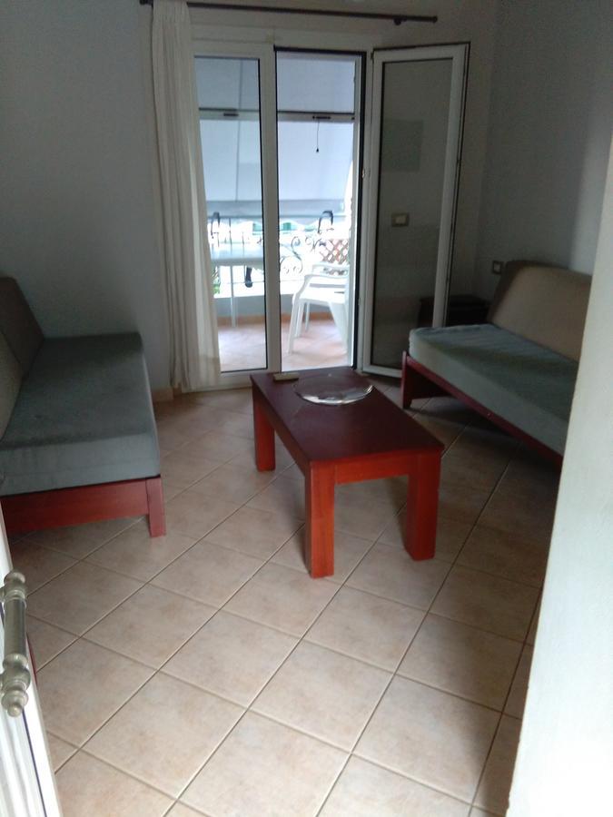 Afroditi Apartment *