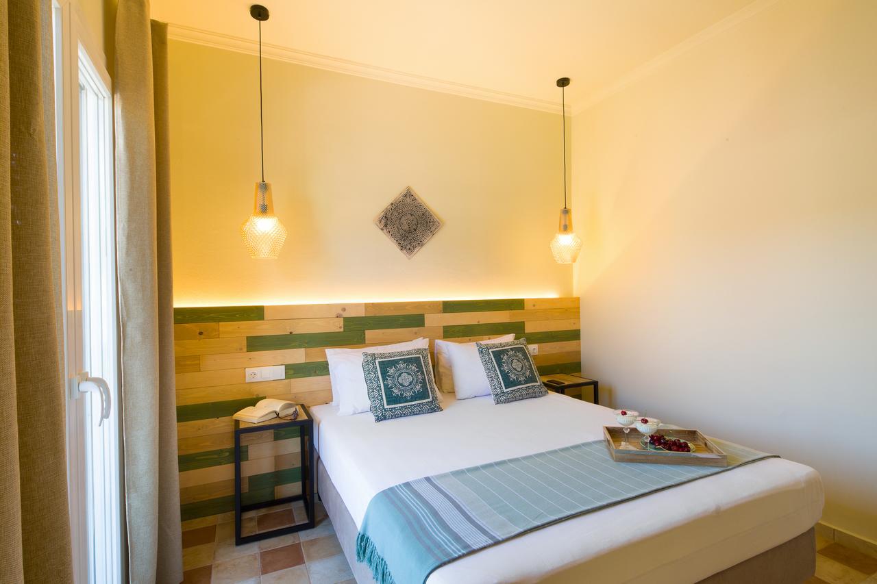 Paxos Apartment *