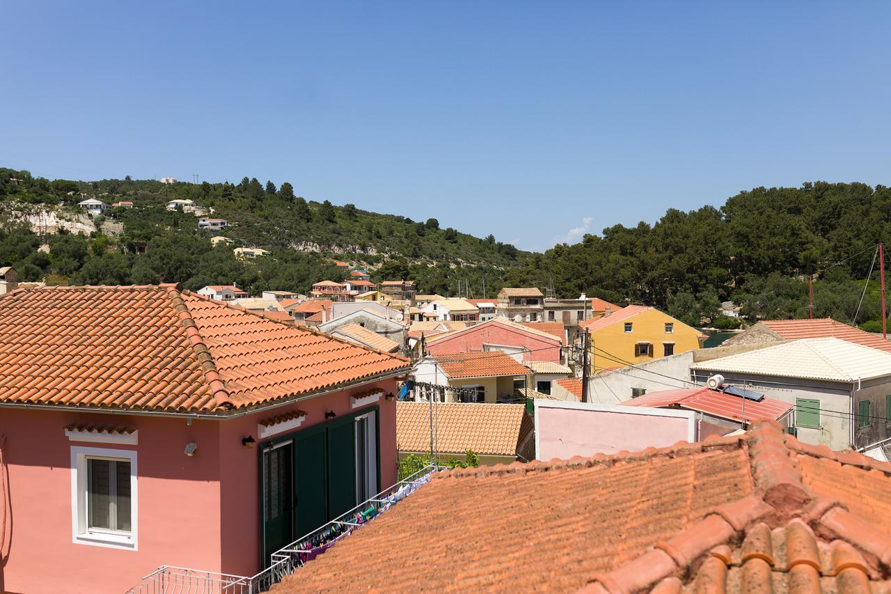 Paxos Apartment