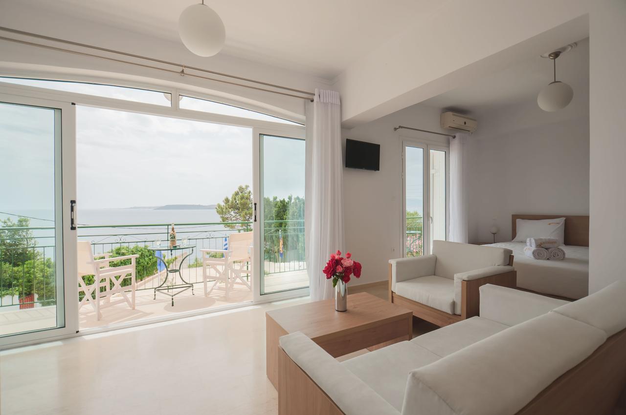 Angeliki Apartment *