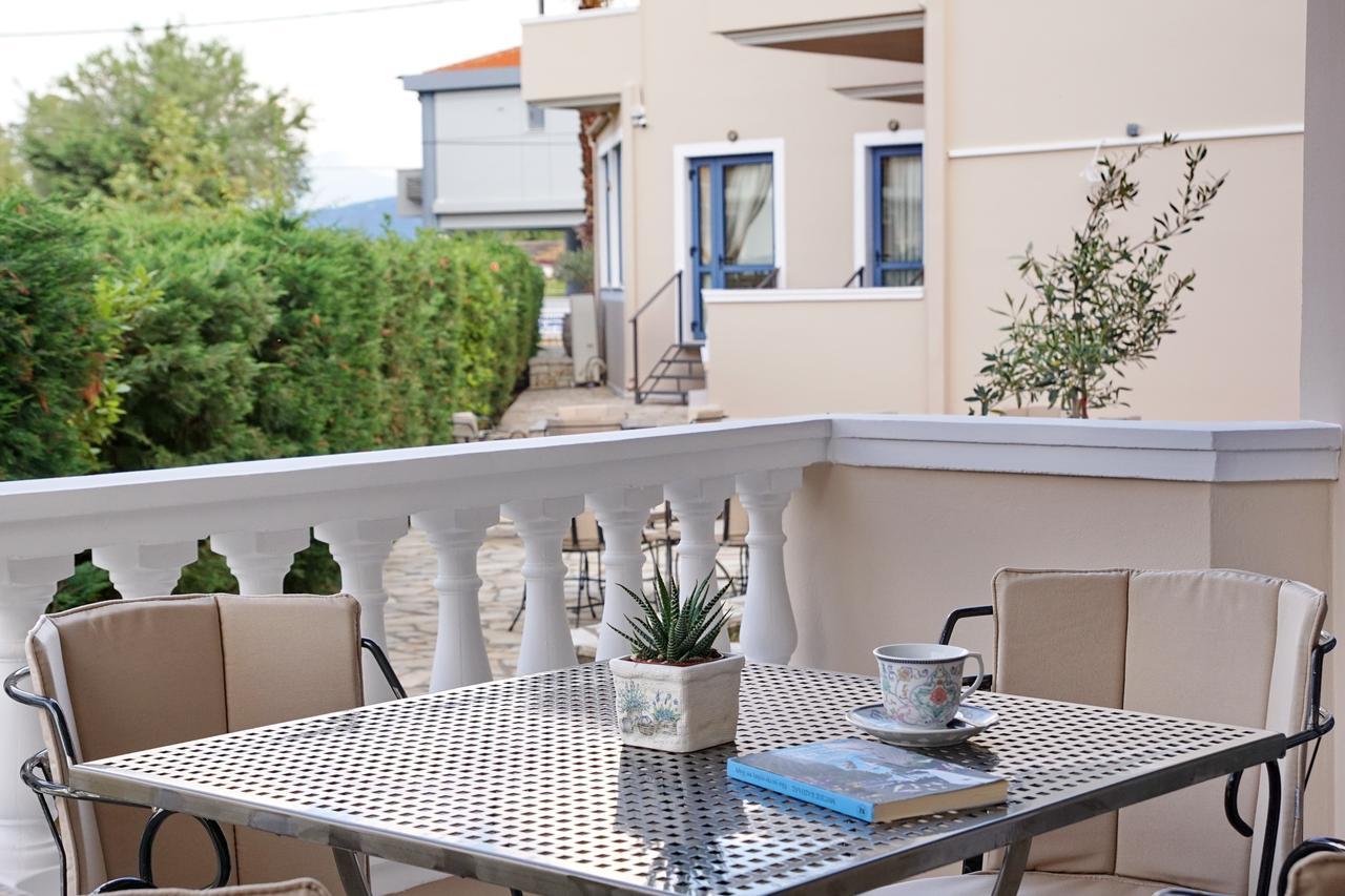 Ammos Boutique 3* Chiliadou (Fokida)