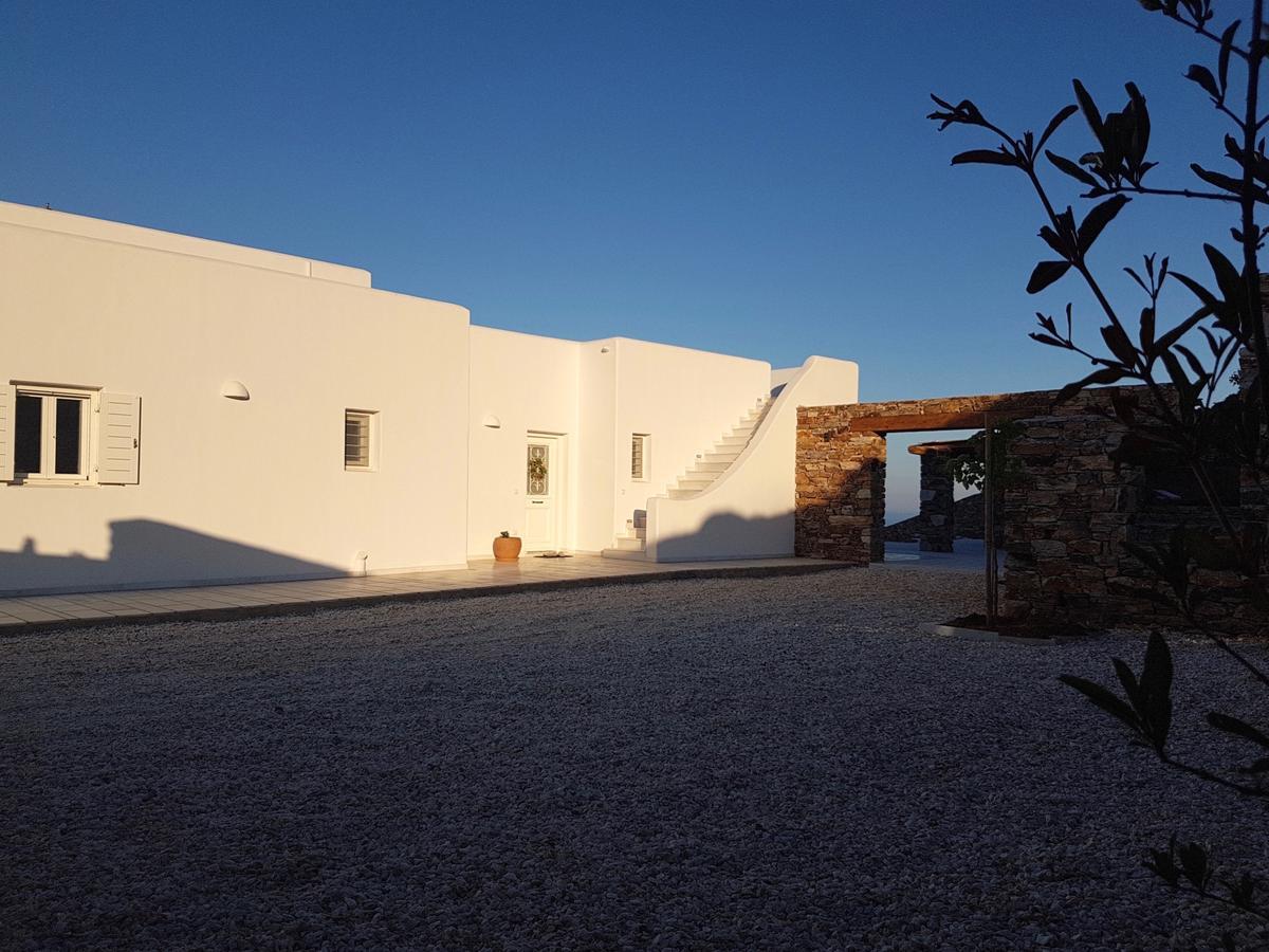 Artemis Villa